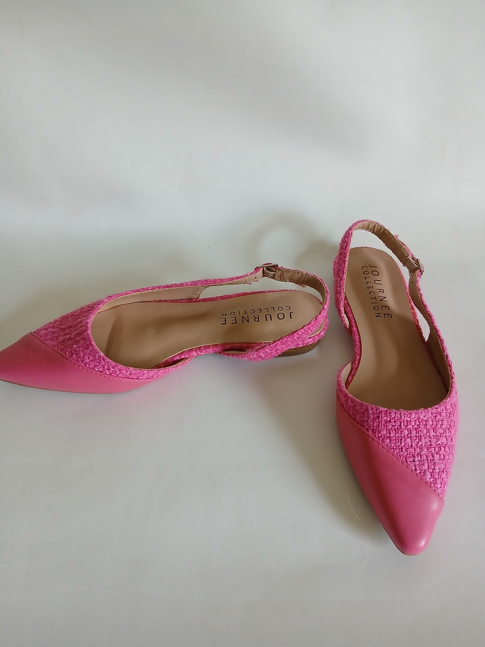 Journee Collection Hot Pink Pointed-Toe Slingback Flats Adjustable Strap Sz7M
